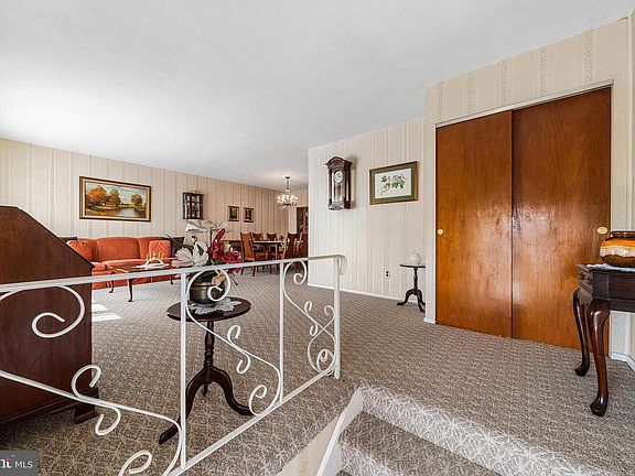 2nd image of 1903 Morrell St