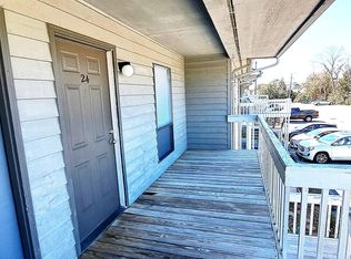 3309 Bridges St APT 24, Morehead City, NC 28557