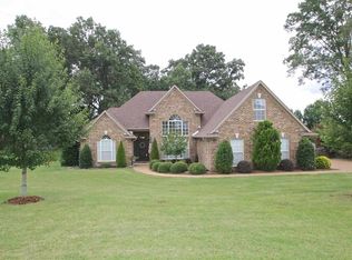 150 Janis Marie Cv, Oakland, TN 38060