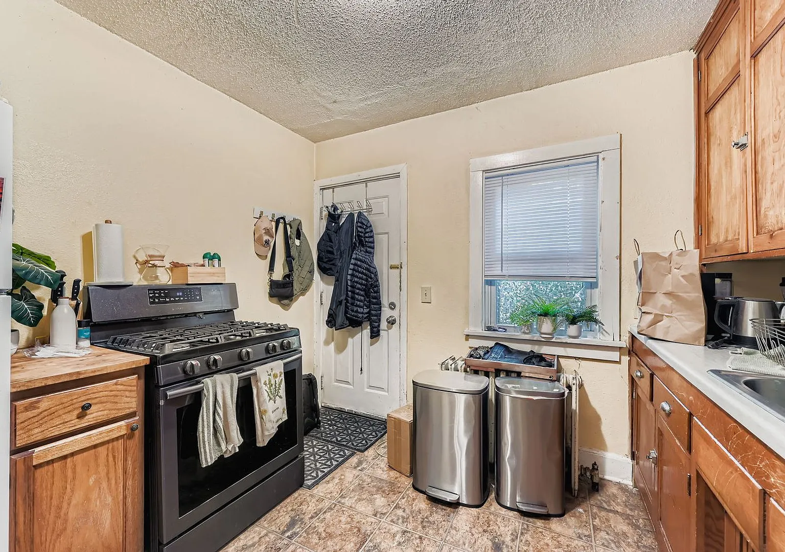 3118 Pleasant Ave — Photo 4
