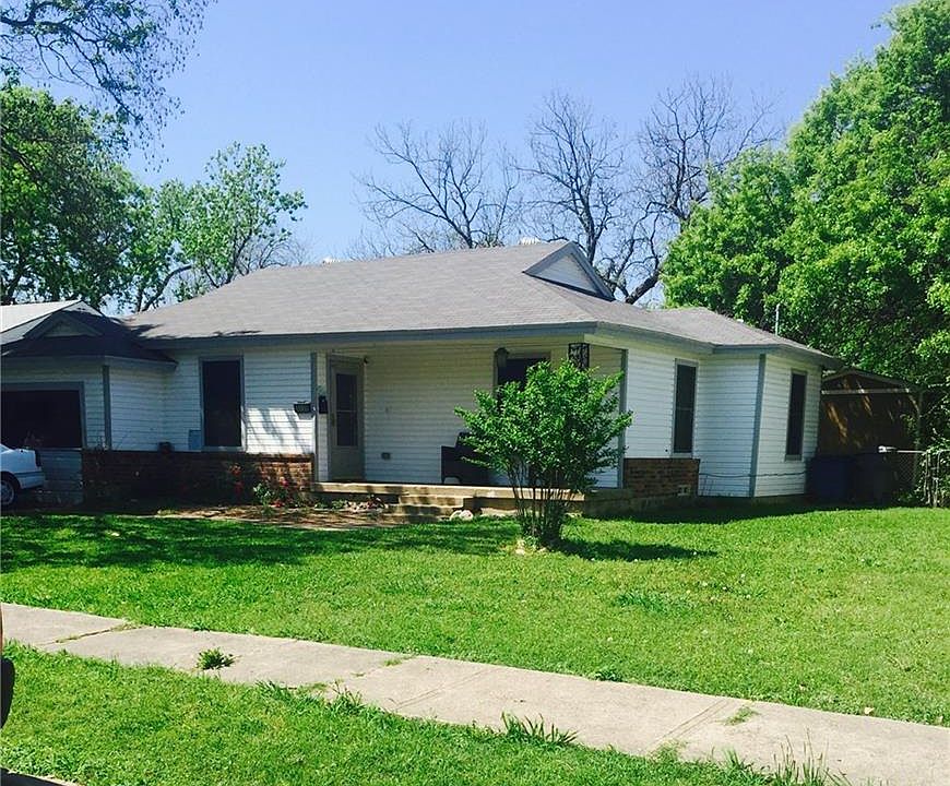 2nd image of 3115 Modree Ave