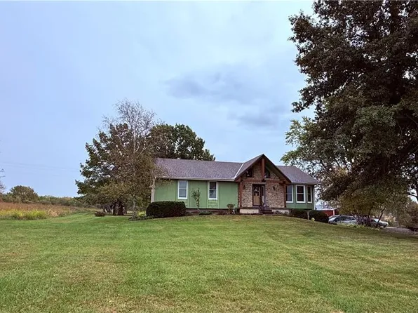 16211 S State Route Kk Hwy, Pleasant Hill, MO 64080