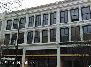 108 N Market St APT 305, Danville, VA 24541