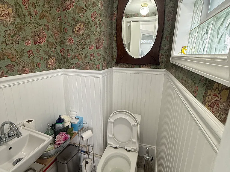 2013 Fleet St — Photo 26