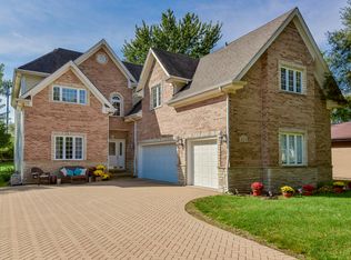 421 E Prairie Ave, Lombard, IL