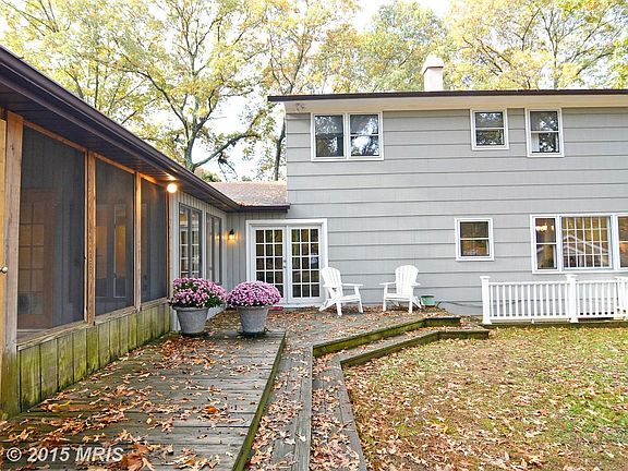 Deck is a great place to sit and enjoy the outdoor