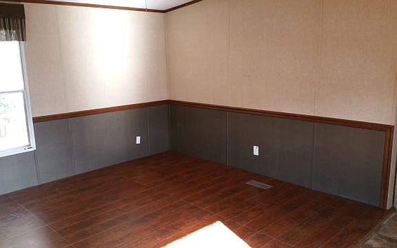 3rd image of 2403 N County Road 1140