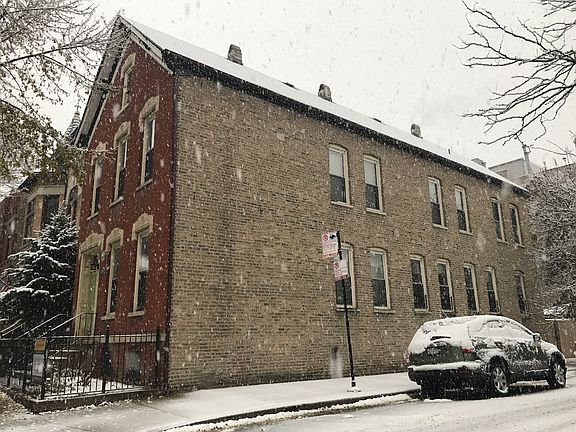 5th image of 838 N Hermitage Ave APT 1R