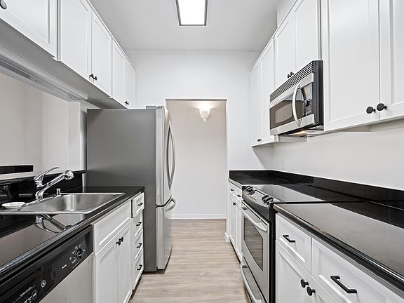 4th image of 1425 Vallejo St APT 101