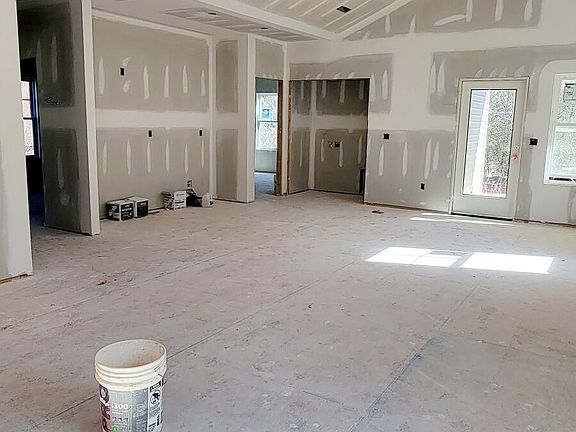 2nd image of 4004 Teakwood Dr