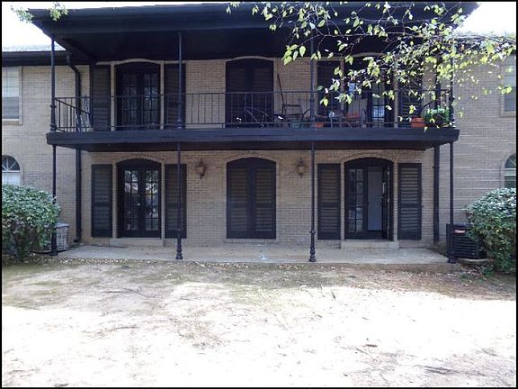 4th image of 1601 N Bryant St #13