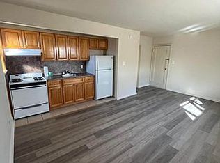 4 Stratford Ave #2C, Staten Island, NY 10301