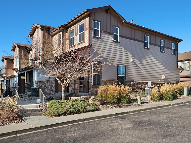 4723 Mossy Rock Grv — Photo 3