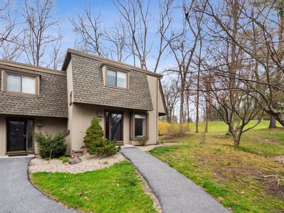 60 Crocus Lane #60, Avon, CT, 06001