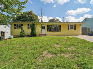 14 Georgetown Rd, Parlin, NJ 08859