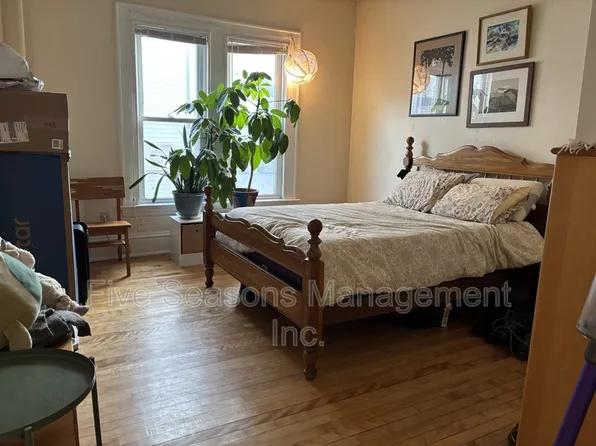 40 Intervale Ave APT 1, Burlington, VT 05401