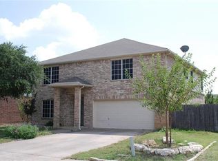 605 Sparrow Dr, Saginaw, TX 76131