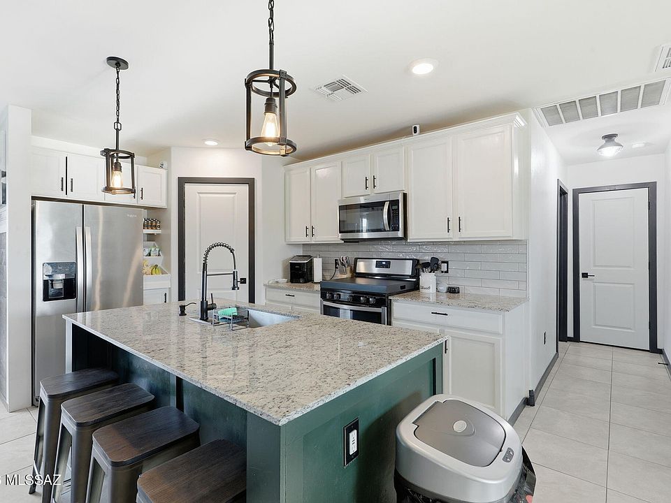 1st image of 7528 W Portugal Pl