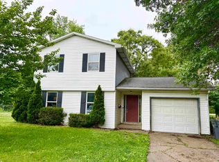 1924 Coker Ave, Evansville, IN 47714