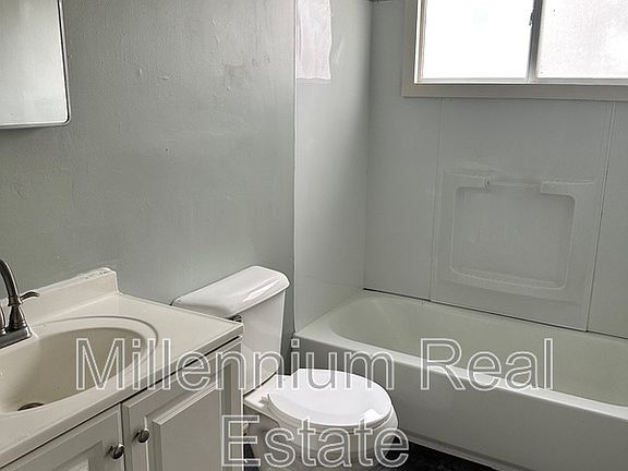 5th image of 2170 Reo Ave