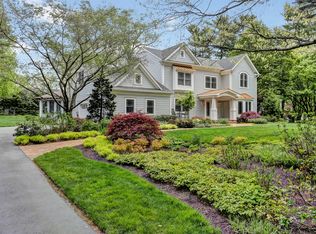 11 Buttonwood Ln, Rumson, NJ 07760