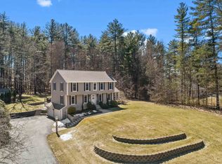 18 Crestwood Rd, Windham, NH 03087