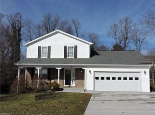 111 Sierra Dr, Marietta, OH 45750