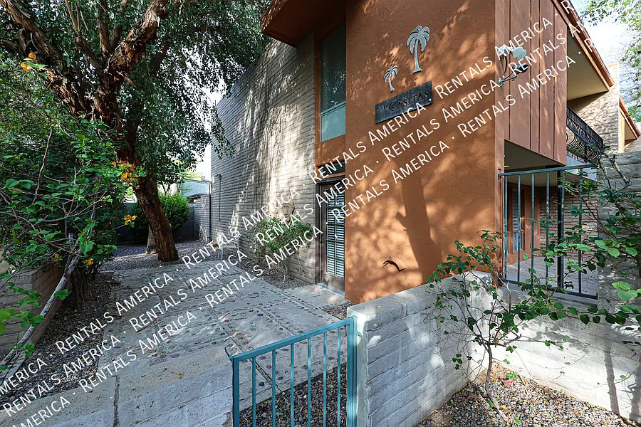 Coming Soon! 3 Bedroom Condo-Heart Of Scottsdale — Photo 3