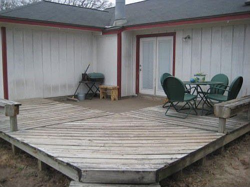 1st image of 4422 Meadowbrook Dr