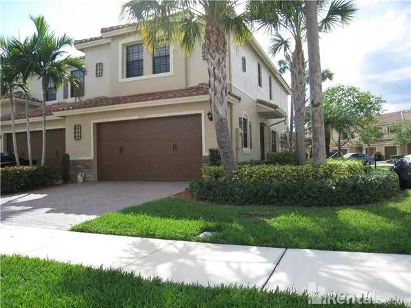 7277 NW 108th Way, Pompano Beach, FL 33076
