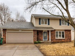 1361 NW 90th St, Clive, IA 50325