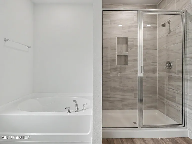 4981 Fern Dr — Photo 15