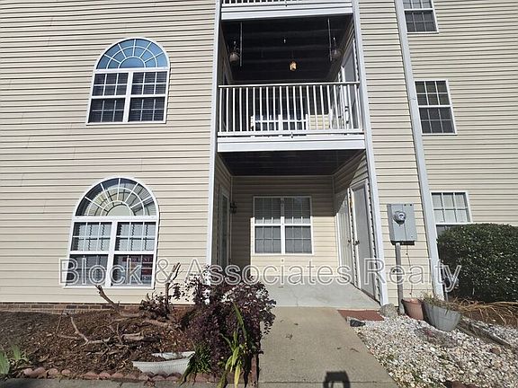 2nd image of 133 James Rd Unit 1B
