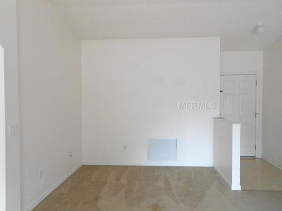 3rd image of 11027 Whittney Chase Dr