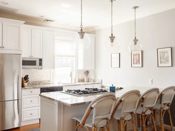 44 Pleasant St #3, Charlestown, MA 02129