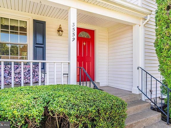 4th image of 3559 Plum Dale Dr