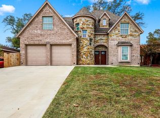 1305 N Sylvania Ave, Fort Worth, TX 76111