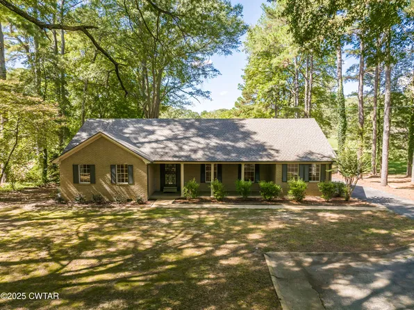 295 Honeysuckle Ln, Humboldt, TN 38343