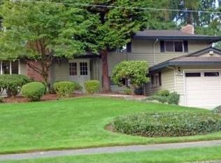 2021 152nd Ave SE, Bellevue, WA 98007
