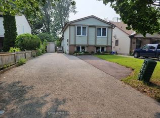 20 Mowat Cres, Barrie, ON L4N 5B3