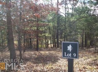 346 Edgewater Trl S, Toccoa, GA 30577