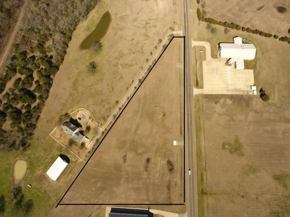 Tawakoni Dr, Wills Pt, TX 75169