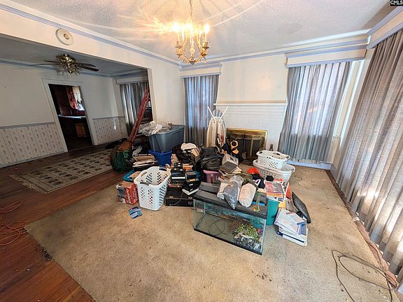 3rd image of 4109 Glendon Rd