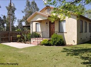 140 Panama Ln, Bakersfield, CA