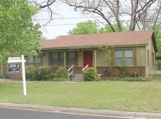208 Sky Acres Dr, Fort Worth, TX 76114