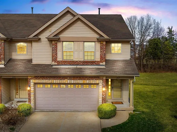 217 Prominence Ln, Lake Saint Louis, MO 63367