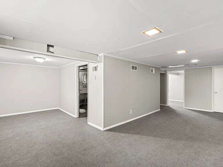 204 Tay Rd — Photo 21