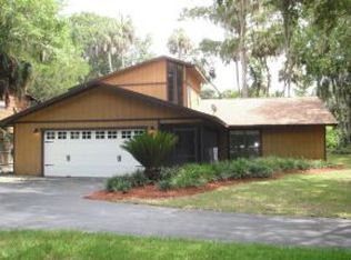 245 Palm St, Inglis, FL 34449