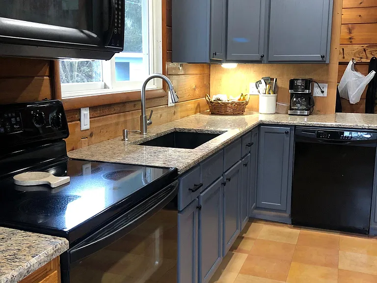 6527 Gandy Ln — Photo 6
