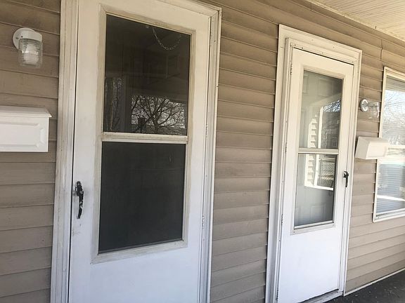 Porch entrance to both units